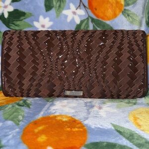 Elegant Chocolate Brown Cole Haan Genevieve Woven Leather Design Clutch Wallet